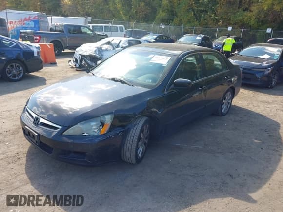✅ 2007 Honda Accord EX-L • VIN: 1HGCM665X7A054984 • Лот: 43533675. Опубликован ранее на IAAI с пробегом 236 774 миль. Бесплатный доступ к архиву аукционных продаж из США и подробный отчёт об истории автомобиля на DreamBid. Изображение 17.