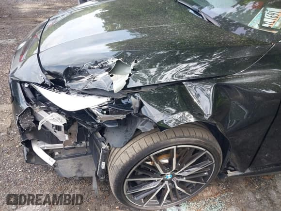 ✅ 2022 BMW 2 Series 228i • VIN: WBA53AK03N7K53082 • Lot: 42141257. Wystawiony na IAAI z przebiegiem 40 553 mil. Bezpłatny archiwum sprzedaży aukcyjnych z USA i szczegółowy raport historii pojazdu na DreamBid. Zdjęcie 6.