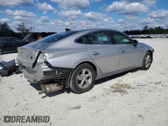 ✅ 2021 Hyundai Sonata SE • VIN: 5NPEG4JA3MH066079 • Лот: 86536945. Опубликован ранее на Copart с пробегом 71 508 миль. Бесплатный доступ к архиву аукционных продаж из США и подробный отчёт об истории автомобиля на DreamBid. Изображение 3.