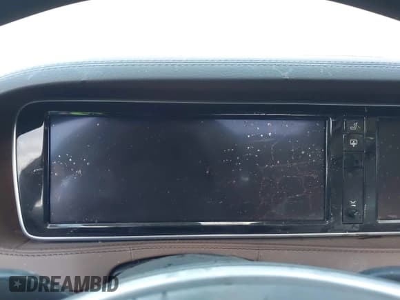 ✅ 2016 Mercedes-Benz S 550 • VIN: WDDUG8CB6GA221010 • Lot: 43657328. Listed on IAAI with Not provided. Free auction sales archive from the USA and detailed vehicle history report at DreamBid. Image 7.