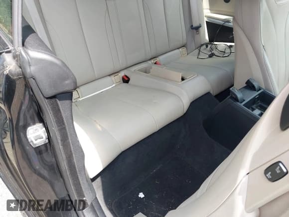 ✅ 2015 BMW 4 Series 435i xDrive • VIN: WBA3T7C51F5A36571 • Lot: 42856139. Listed on IAAI with 138,674 mi. Free auction sales archive from the USA and detailed vehicle history report at DreamBid. Image 8.