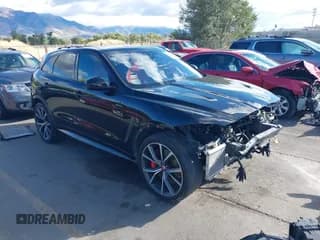 ✅ 2020 Jaguar F-Pace SVR • VIN: SADCZ2EE6LA656676 • Lot: 40636828. Wystawiony na IAAI z przebiegiem 55 215 mil. Bezpłatny archiwum sprzedaży aukcyjnych z USA i szczegółowy raport historii pojazdu na DreamBid. Zdjęcie 1.