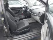 ✅ 2000 Volkswagen Beetle GLS • VIN: 3VWCD21C2YM419477 • Lot: 43691170. Wystawiony na IAAI z przebiegiem 121 762 mil. Bezpłatny archiwum sprzedaży aukcyjnych z USA i szczegółowy raport historii pojazdu na DreamBid. Zdjęcie 5.