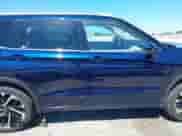 2023 Mitsubishi Outlander SEL с VIN JA4J3VA80PZ042908, выставлен на аукционе IAAI как лот 42528634 с пробегом 18 916 миль миль и . История ставок и продаж доступна на DreamBid. Изображение 13.