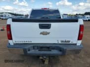 ✅ 2008 Chevrolet Silverado 1500 2LT • VIN: 1GCEC19J98Z295928 • Lot: 71609814. Wystawiony na Copart z przebiegiem 244 062 mil. Bezpłatny archiwum sprzedaży aukcyjnych z USA i szczegółowy raport historii pojazdu na DreamBid. Zdjęcie 6.