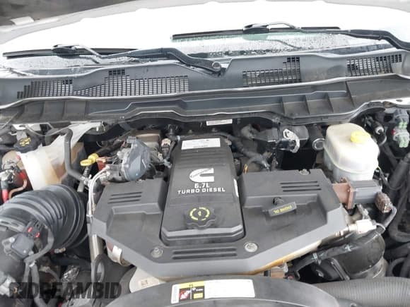 ✅ 2018 Ram 2500 Tradesman • VIN: 3C6MR5AL8JG378889 • Лот: 42515651. Опубликован ранее на IAAI с пробегом 187 834 миль. Бесплатный доступ к архиву аукционных продаж из США и подробный отчёт об истории автомобиля на DreamBid. Изображение 10.