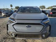 ✅ 2024 Subaru Solterra Premium • VIN: JTMABABA3RA082775 • Lot: 85405105. Wystawiony na Copart z przebiegiem 7 472 mil. Bezpłatny archiwum sprzedaży aukcyjnych z USA i szczegółowy raport historii pojazdu na DreamBid. Zdjęcie 5.