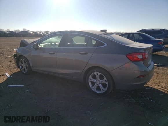 ✅ 2018 Chevrolet Cruze Premier • VIN: 1G1BF5SM5J7127879 • Лот: 68385442. Размещён на Copart с пробегом 116 762 миль миль. Получите бесплатный доступ к архиву аукционных продаж из США и посмотрите подробный отчёт об истории автомобиля на DreamBid. Изображение 2.