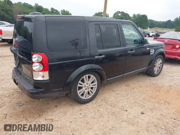 ✅ 2012 Land Rover LR4 HSE • VIN: SALAG2D40CA650236 • Lot: 42706971. Listed on IAAI with 117,707 mi. Free auction sales archive from the USA and detailed vehicle history report at DreamBid. Image 4.