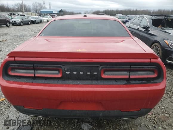 ✅ 2015 Dodge Challenger SXT • VIN: 2C3CDZAG8FH798502 • Lot: 37275353. Wystawiony na Copart z przebiegiem 150 313 mil. Bezpłatny archiwum sprzedaży aukcyjnych z USA i szczegółowy raport historii pojazdu na DreamBid. Zdjęcie 6.
