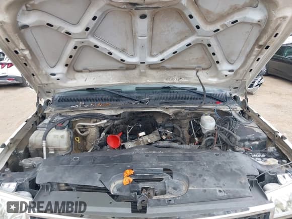 ✅ 2006 Chevrolet Silverado 2500HD LT3 • VIN: 1GCHK23D86F237137 • Lot: 42654117. Wystawiony na IAAI z przebiegiem Nie podano. Bezpłatny archiwum sprzedaży aukcyjnych z USA i szczegółowy raport historii pojazdu na DreamBid. Zdjęcie 10.