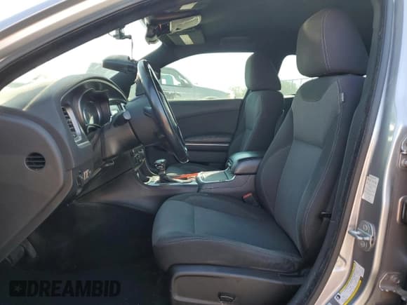 ✅ 2015 Dodge Charger SE • VIN: 2C3CDXBG7FH734423 • Лот: 57826835. Опубликован ранее на Copart с пробегом 121 937 миль. Бесплатный доступ к архиву аукционных продаж из США и подробный отчёт об истории автомобиля на DreamBid. Изображение 7.