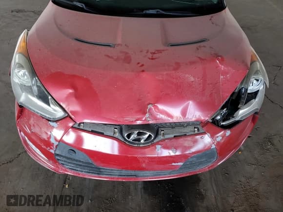 ✅ 2015 Hyundai Veloster • VIN: KMHTC6AD4FU225057 • Lot: 85816814. Wystawiony na Copart z przebiegiem 135 644 mil. Bezpłatny archiwum sprzedaży aukcyjnych z USA i szczegółowy raport historii pojazdu na DreamBid. Zdjęcie 11.