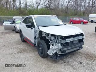 ✅ 2024 Mitsubishi Eclipse Cross LE • VIN: JA4ATVAA1RZ050389 • Lot: 41978046. Listed on IAAI with 5,245 mi. Free auction sales archive from the USA and detailed vehicle history report at DreamBid. Image 1.