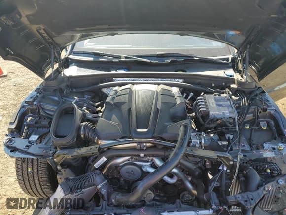 ✅ 2021 Porsche Macan Turbo • VIN: WP1AF2A50MLB60438 • Лот: 72378773. Опубликован ранее на Copart с пробегом 19 740 миль. Бесплатный доступ к архиву аукционных продаж из США и подробный отчёт об истории автомобиля на DreamBid. Изображение 11.