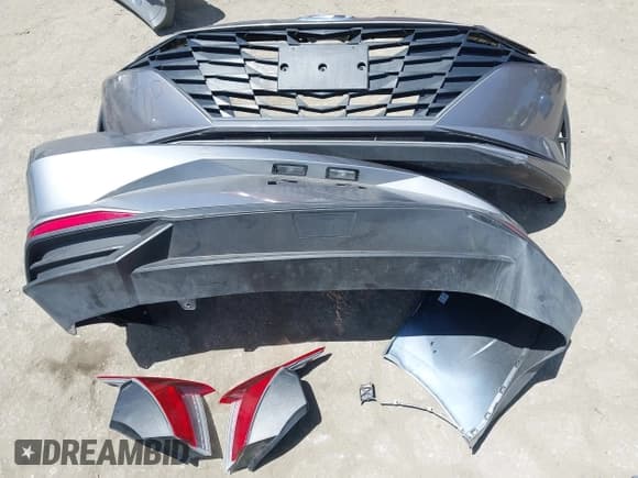 ✅ 2021 Hyundai Elantra SE • VIN: KMHLL4AG6MU141656 • Lot: 42268695. Listed on IAAI with 36,949 mi. Free auction sales archive from the USA and detailed vehicle history report at DreamBid. Image 12.