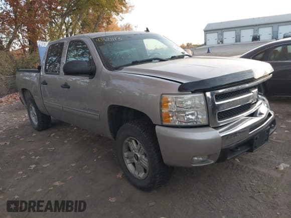 ✅ 2009 Chevrolet Silverado 1500 LT • VIN: 3GCEK23369G102042 • Лот: 43621113. Опубликован ранее на IAAI с пробегом 171 883 миль. Бесплатный доступ к архиву аукционных продаж из США и подробный отчёт об истории автомобиля на DreamBid. Изображение 1.