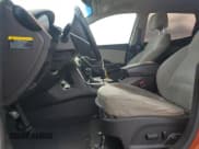 ✅ 2013 Hyundai Santa Fe Sport • VIN: 5XYZU3LB7DG123773 • Лот: 92353935. Опубликован ранее на Copart с пробегом 280 339 миль. Бесплатный доступ к архиву аукционных продаж из США и подробный отчёт об истории автомобиля на DreamBid. Изображение 7.