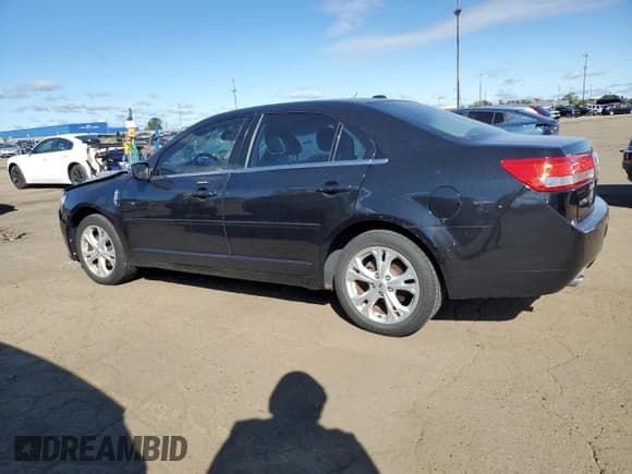 ✅ 2011 Lincoln MKZ • VIN: 3LNHL2JC3BR757441 • Lot: 69925615. Wystawiony na Copart z przebiegiem 76 041 mil. Bezpłatny archiwum sprzedaży aukcyjnych z USA i szczegółowy raport historii pojazdu na DreamBid. Zdjęcie 2.