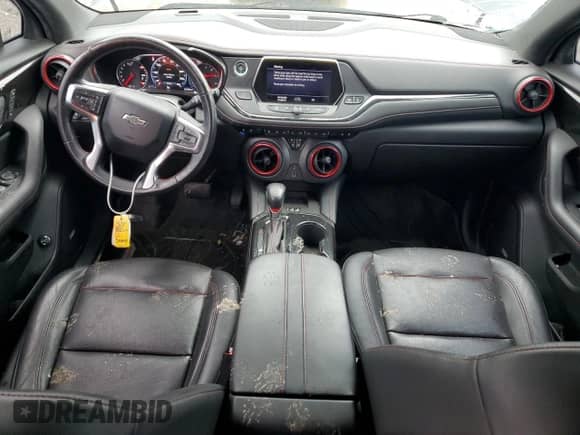 2019 Chevrolet Blazer RS z VIN 3GNKBJRS1KS669748, wystawiony jako Copart lot #82110095 z przebiegiem 120 996 mil mil oraz Szkoda całkowita • Salvage title. Historia ofert i sprzedaży dostępna na DreamBid. Obrazek 8.