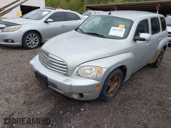 ✅ 2010 Chevrolet HHR 1LT • VIN: 3GNBABDB2AS634506 • Lot: 41823269. Listed on IAAI with 206,845 mi. Free auction sales archive from the USA and detailed vehicle history report at DreamBid. Image 2.