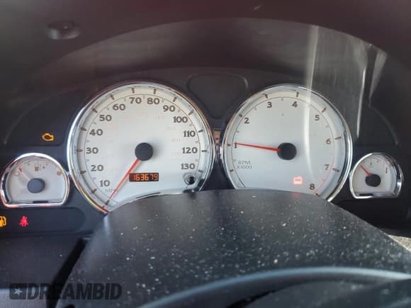 ✅ 2005 Saturn VUE • VIN: 5GZCZ534X5S818053 • Lot: 89332905. Wystawiony na Copart z przebiegiem 163 679 mil. Bezpłatny archiwum sprzedaży aukcyjnych z USA i szczegółowy raport historii pojazdu na DreamBid. Zdjęcie 9.