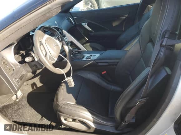 2015 Chevrolet Corvette 1LT с VIN 1G1YB2D79F5114583, выставлен на аукционе Copart как лот 73865754 с пробегом Не указан миль и Списание • Salvage title. История ставок и продаж доступна на DreamBid. Изображение 7.