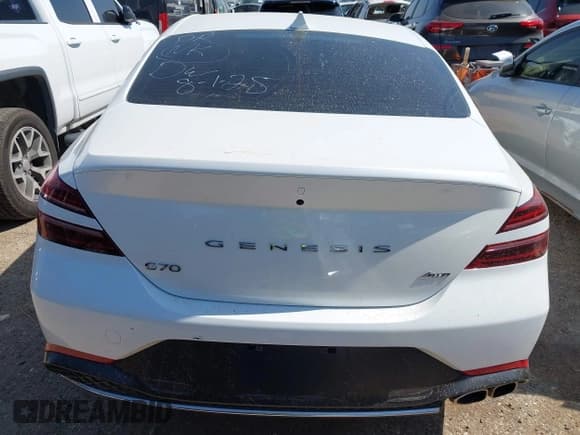 ✅ 2023 Genesis G70 2.0T • VIN: KMTG34TA0PU131886 • Lot: 42916198. Listed on IAAI with 39,435 mi. Free auction sales archive from the USA and detailed vehicle history report at DreamBid. Image 15.