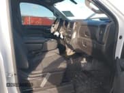 ✅ 2022 Chevrolet Silverado 2500HD • VIN: 1GB0WLE72NF278428 • Лот: 43550390. Опубликован ранее на IAAI с пробегом 50 541 миль. Бесплатный доступ к архиву аукционных продаж из США и подробный отчёт об истории автомобиля на DreamBid. Изображение 5.