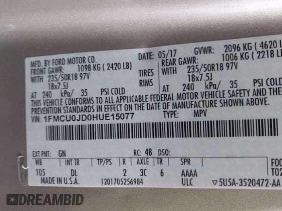 ✅ 2017 Ford Escape Titanium • VIN: 1FMCU0JD0HUE15077 • Lot: 43797538. Wystawiony na IAAI z przebiegiem 90 631 mil. Bezpłatny archiwum sprzedaży aukcyjnych z USA i szczegółowy raport historii pojazdu na DreamBid. Zdjęcie 9.