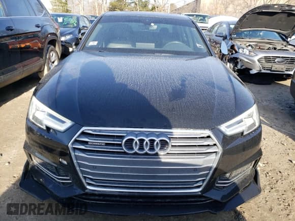 ✅ 2018 Audi A4 • VIN: WAUENBF42JN016862 • Lot: 43899414. Wystawiony na Copart z przebiegiem 76 823 mil. Bezpłatny archiwum sprzedaży aukcyjnych z USA i szczegółowy raport historii pojazdu na DreamBid. Zdjęcie 5.