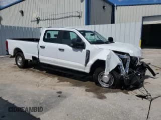 ✅ 2024 Ford F-250 XL • VIN: 1FT7W2AA2RED06780 • Лот: 69590304. Опубликован ранее на Copart с пробегом 489 миль. Бесплатный доступ к архиву аукционных продаж из США и подробный отчёт об истории автомобиля на DreamBid. Изображение 4.