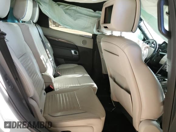 ✅ 2018 Land Rover Discovery HSE • VIN: SALRR2RK1JA074044 • Lot: 53356315. Wystawiony na Copart z przebiegiem Nie podano. Bezpłatny archiwum sprzedaży aukcyjnych z USA i szczegółowy raport historii pojazdu na DreamBid. Zdjęcie 10.