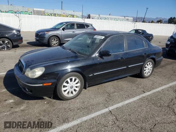 2002 Hyundai Sonata GLS с VIN KMHWF35H92A641858, выставлен на аукционе Copart как лот 80581244 с пробегом 124 020 миль миль и Чистый • Clean title. История ставок и продаж доступна на DreamBid. Изображение 1.