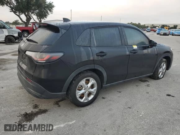 ✅ 2023 Honda HR-V LX • VIN: 3CZRZ1H31PM730146 • Lot: 90549535. Listed on Copart with 26,802 mi. Free auction sales archive from the USA and detailed vehicle history report at DreamBid. Image 3.