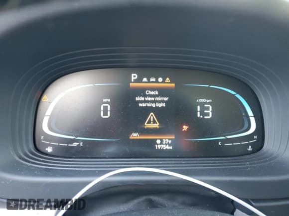 ✅ 2023 Hyundai Venue Limited • VIN: KMHRC8A3XPU232691 • Lot: 87826935. Listed on Copart with 19,754 mi. Free auction sales archive from the USA and detailed vehicle history report at DreamBid. Image 9.