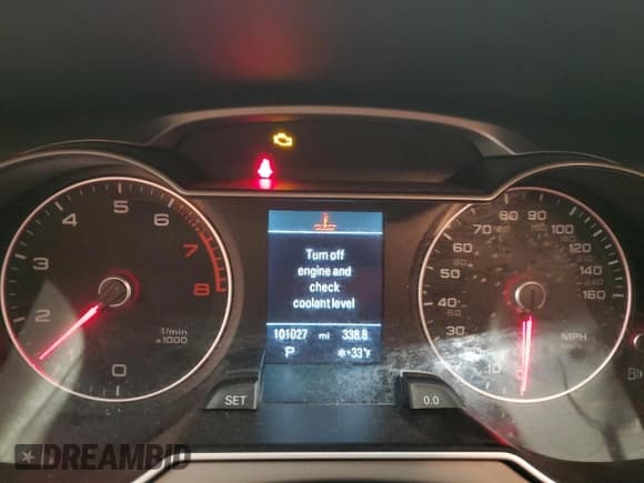 ✅ 2015 Audi A4 Premium Plus • VIN: WAUFFAFL7FN013742 • Лот: 81735964. Опубликован ранее на Copart с пробегом 101 027 миль. Бесплатный доступ к архиву аукционных продаж из США и подробный отчёт об истории автомобиля на DreamBid. Изображение 9.