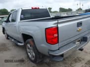 ✅ 2018 Chevrolet Silverado 1500 LT • VIN: 3GCPCREH4JG176023 • Лот: 42414198. Опубликован ранее на IAAI с пробегом 164 605 миль. Бесплатный доступ к архиву аукционных продаж из США и подробный отчёт об истории автомобиля на DreamBid. Изображение 3.