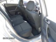 ✅ 2013 Mazda 3 i SV • VIN: JM1BL1TF2D1844935 • Лот: 43479449. Опубликован ранее на IAAI с пробегом 166 817 миль. Бесплатный доступ к архиву аукционных продаж из США и подробный отчёт об истории автомобиля на DreamBid. Изображение 8.