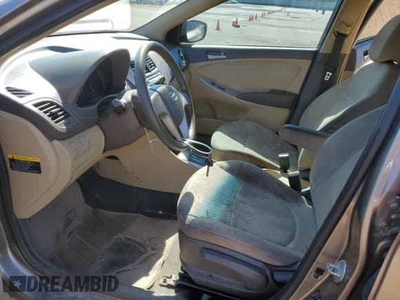 ✅ 2014 Hyundai Accent GLS • VIN: KMHCT4AE9EU671717 • Лот: 77382654. Опубликован ранее на Copart с пробегом 160 076 миль. Бесплатный доступ к архиву аукционных продаж из США и подробный отчёт об истории автомобиля на DreamBid. Изображение 7.