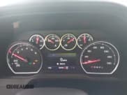 ✅ 2020 Chevrolet Silverado 1500 LT Trail Boss • VIN: 3GCPYFED7LG371985 • Lot: 43446408. Wystawiony na IAAI z przebiegiem 50 250 mil. Bezpłatny archiwum sprzedaży aukcyjnych z USA i szczegółowy raport historii pojazdu na DreamBid. Zdjęcie 7.