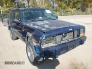 ✅ 2000 Jeep Cherokee Limited • VIN: 1J4FT58S7YL182899 • Lot: 43619410. Wystawiony na IAAI z przebiegiem 230 397 mil. Bezpłatny archiwum sprzedaży aukcyjnych z USA i szczegółowy raport historii pojazdu na DreamBid. Zdjęcie 6.