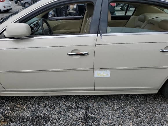 ✅ 2010 Buick Lucerne CXL-3 • VIN: 1G4HE5EM0AU120156 • Lot: 74200704. Wystawiony na Copart z przebiegiem 87 776 mil. Bezpłatny archiwum sprzedaży aukcyjnych z USA i szczegółowy raport historii pojazdu na DreamBid. Zdjęcie 12.