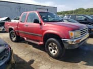 ✅ 1998 Toyota T100 DX • VIN: JT4UN22D3W0052312 • Лот: 68147354. Опубликован ранее на Copart с пробегом 232 775 миль. Бесплатный доступ к архиву аукционных продаж из США и подробный отчёт об истории автомобиля на DreamBid. Изображение 4.