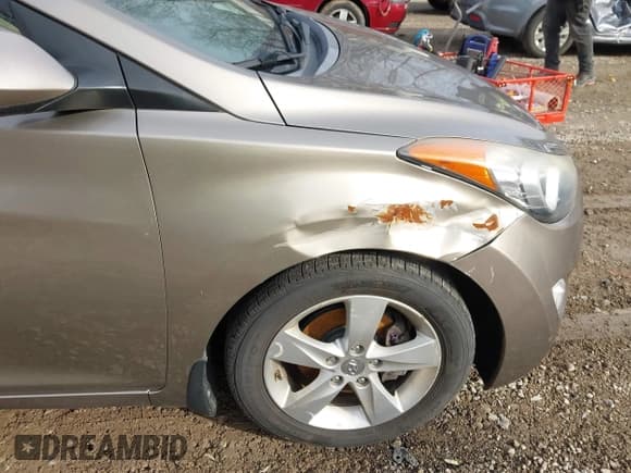 ✅ 2013 Hyundai Elantra GLS • VIN: 5NPDH4AE9DH377401 • Lot: 43794162. Listed on IAAI with 87,179 mi. Free auction sales archive from the USA and detailed vehicle history report at DreamBid. Image 14.