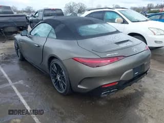 ✅ 2022 Mercedes-Benz SL 63 AMG • VIN: W1KVK8BB9NF010727 • Lot: 41664171. Wystawiony na IAAI z przebiegiem 4 593 mil. Bezpłatny archiwum sprzedaży aukcyjnych z USA i szczegółowy raport historii pojazdu na DreamBid. Zdjęcie 3.