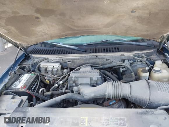 ✅ 2005 Ford Expedition Special Service • VIN: 1FMPU16545LA57976 • Лот: 42479443. Опубликован ранее на IAAI с пробегом 194 785 миль. Бесплатный доступ к архиву аукционных продаж из США и подробный отчёт об истории автомобиля на DreamBid. Изображение 10.