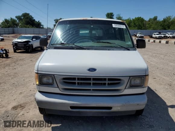 ✅ 2002 Ford Econoline Passenger XL • VIN: 1FBSS31L02HB56870 • Lot: 59566015. Listed on Copart with 257,785 mi. Free auction sales archive from the USA and detailed vehicle history report at DreamBid. Image 5.