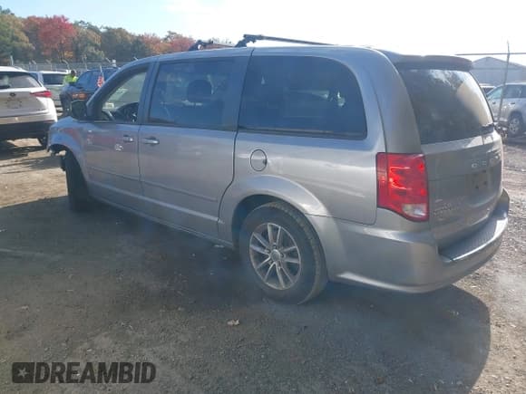 ✅ 2016 Dodge Grand Caravan SE • VIN: 2C4RDGBG1GR314965 • Lot: 43544894. Wystawiony na IAAI z przebiegiem 116 600 mil. Bezpłatny archiwum sprzedaży aukcyjnych z USA i szczegółowy raport historii pojazdu na DreamBid. Zdjęcie 3.