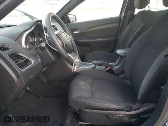 ✅ 2012 Dodge Avenger SE • VIN: 1C3CDZAB7CN238106 • Лот: 89009115. Опубликован ранее на Copart с пробегом 135 444 миль. Бесплатный доступ к архиву аукционных продаж из США и подробный отчёт об истории автомобиля на DreamBid. Изображение 7.